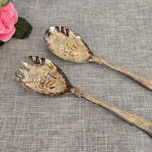 Elegant Silver Floral Serving Set‎
